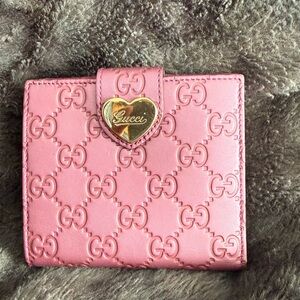 Gucci Pink Embossed Leather Wallet with Heart Logo